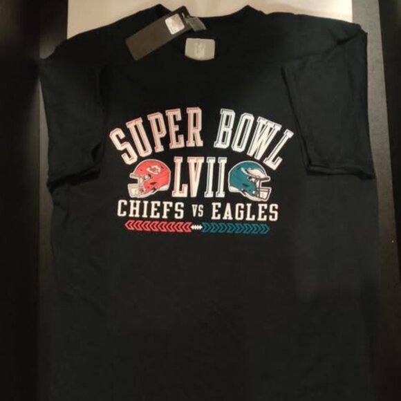 Kansas City Chiefs vs Philadelphia Eagles (THE REMATCH) T-shirt NWT - Picture 1 of 3